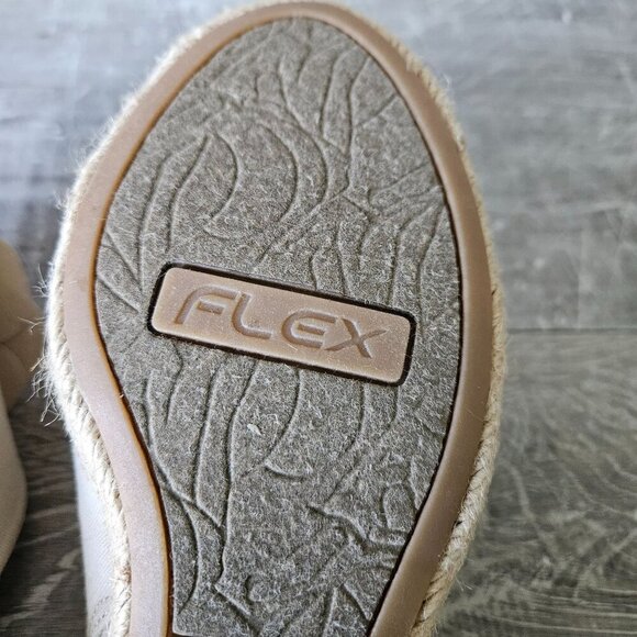 LifeStride Womens Beige Omega Wedge Sandal Flower Memory Foam Size 7M Boho Coast - Picture 13 of 16